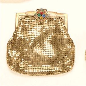 Vintage Whiting and Davis Gatsby bag